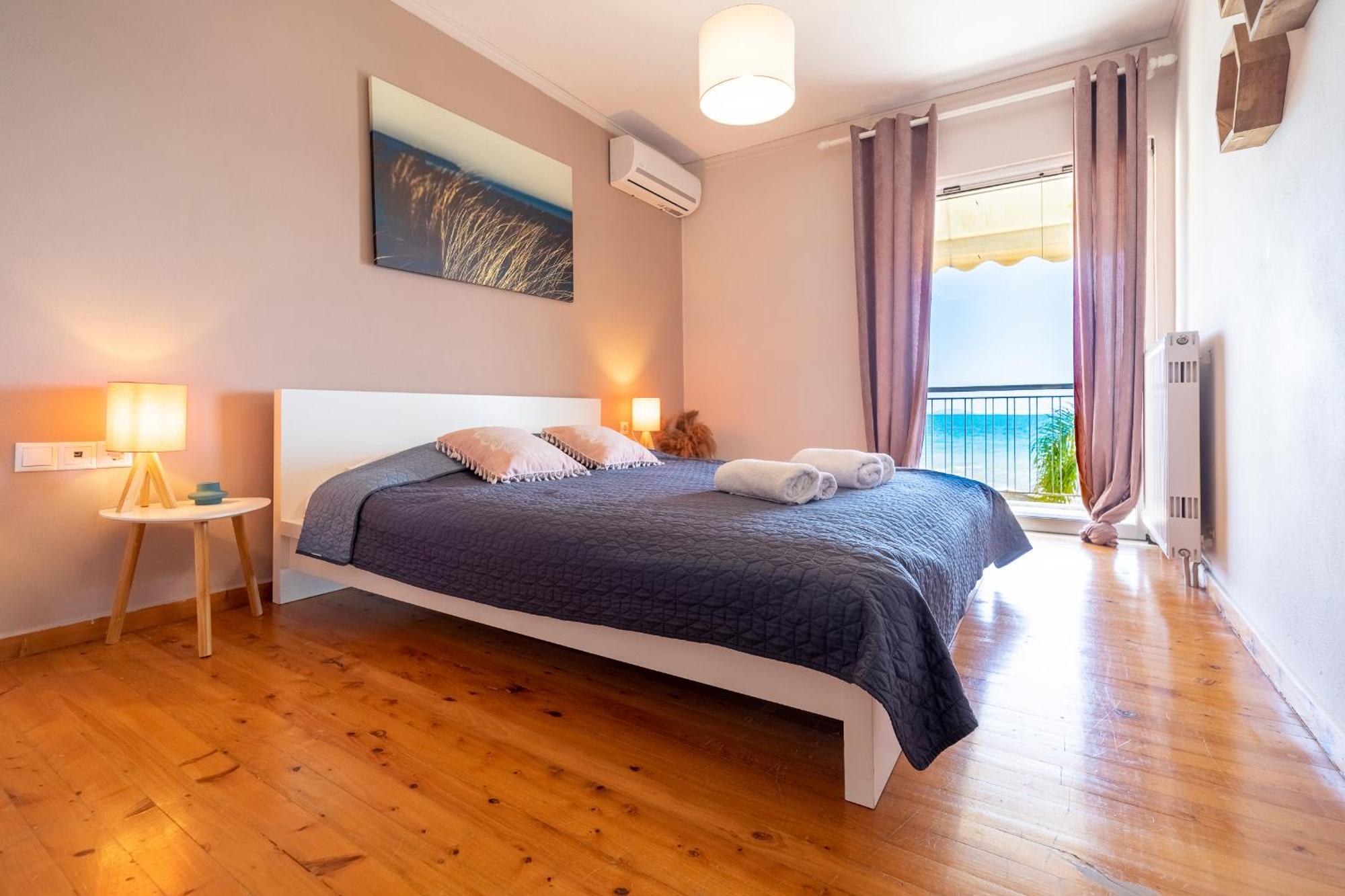 Almyros Sea Front Holiday home